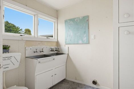 Photo of property in 255 Lytton Road, Elgin, Gisborne, 4010