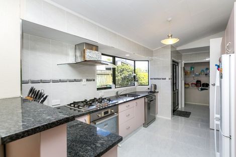 Photo of property in 1 Dunn Street, Egmont Village, 4372