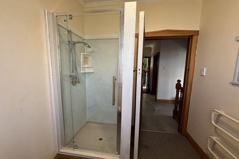 Photo of property in 30 Napier Street, Karaka Bays, Wellington, 6022