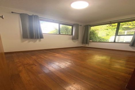 Photo of property in 5 Braemar Terrace, Johnsonville, Wellington, 6037