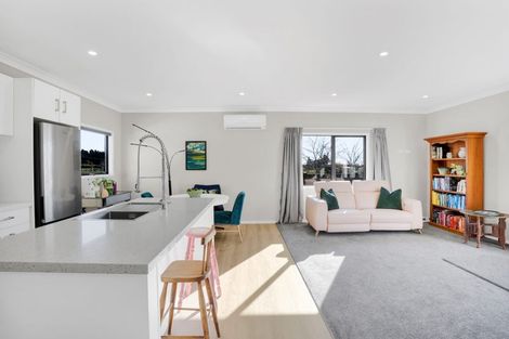Photo of property in 7 Manatu Lane, Inglewood, 4330