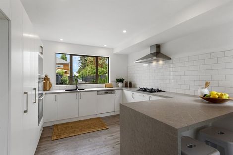 Photo of property in 130 Wairakei Road, Bryndwr, Christchurch, 8053