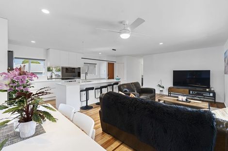 Photo of property in 40c Fitzroy Road, Fitzroy, New Plymouth, 4312