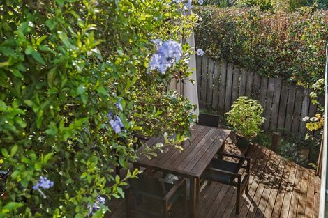 Photo of property in 811 East Coast Road, Northcross, Auckland, 0630