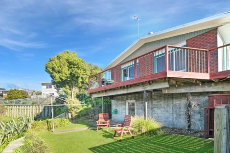 Photo of property in 3b Montana Place, Merrilands, New Plymouth, 4312