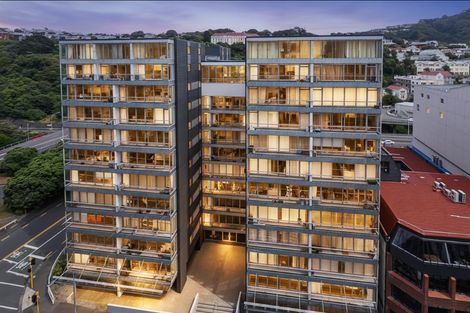 Photo of property in Montreaux Apartments, 3e/164 The Terrace, Wellington Central, Wellington, 6011