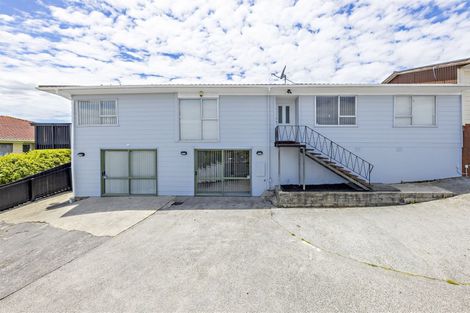 Photo of property in 1/11 Chamade Place, Clover Park, Auckland, 2019