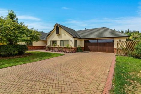 Photo of property in 19a Tarawera Road, Lynmore, Rotorua, 3010