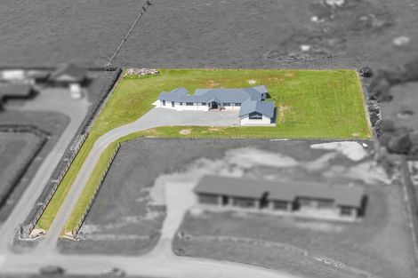 Photo of property in 28 Oriwa Lane, Levin, 5571