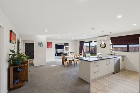 Photo of property in 12 Lloyds Close, Rolleston, 7614