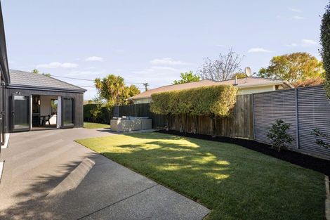 Photo of property in 137 Mcfaddens Road, St Albans, Christchurch, 8052