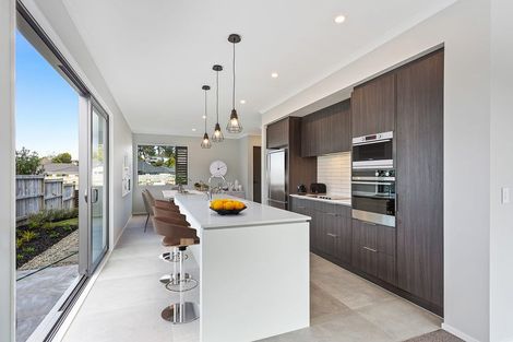 Photo of property in 26 Cambie Avenue, Red Beach, 0932