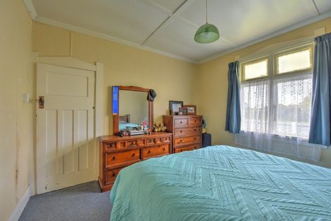 Photo of property in 74 Ferry Road, Edendale, 9825