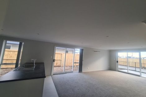 Photo of property in 63 Hills View Drive, Papamoa, 3118