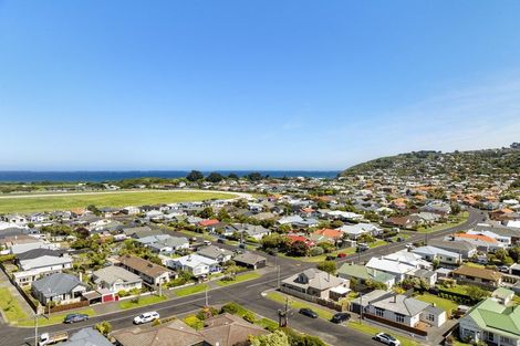 Photo of property in 28d Hargest Crescent, Saint Kilda, Dunedin, 9012