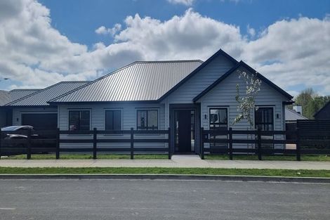 Photo of property in 110 Monument Road, Clevedon, 2582