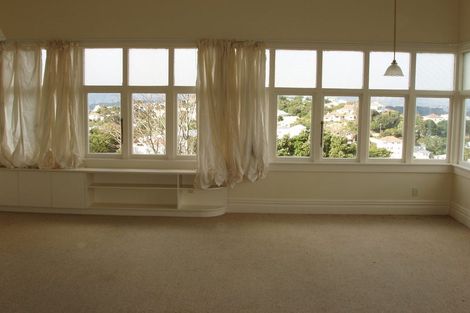 Photo of property in 26 Plunket Street, Kelburn, Wellington, 6012