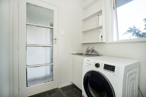 Photo of property in 63 Kettle Avenue, Awapuni, Palmerston North, 4412