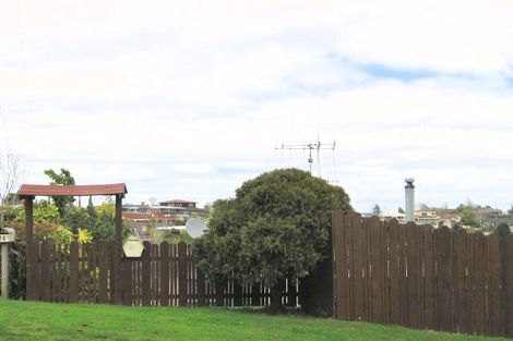 Photo of property in 28 Sherwood Street, Bellevue, Tauranga, 3110