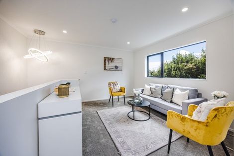 Photo of property in 16c Friesian Drive, Mangere, Auckland, 2022