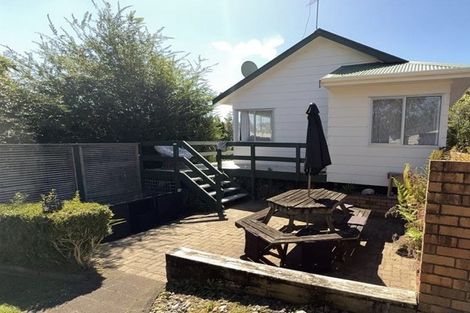 Photo of property in 8 Kahikatea Place, Ranui, Auckland, 0612