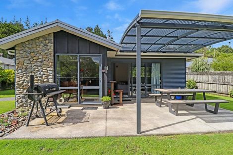 Photo of property in 186 Plateau Road, Te Marua, Upper Hutt, 5018