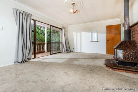 Photo of property in 2/1 Claude Brookes Drive, Henderson, Auckland, 0612
