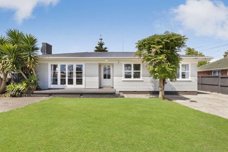 Photo of property in 12 Valentine Street, Papakura, 2110