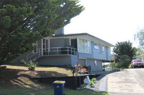 Photo of property in 83 Matipo Road, Mairangi Bay, Auckland, 0630