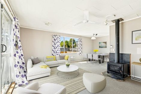 Photo of property in 56 Lavelle Road, Henderson, Auckland, 0612