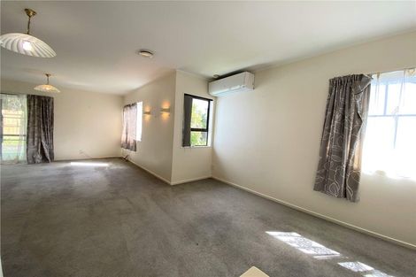 Photo of property in 1/39 Sunnynook Road, Forrest Hill, Auckland, 0620