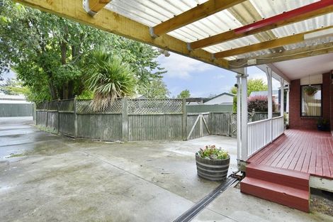 Photo of property in 43 Bush Street, Rangiora, 7400