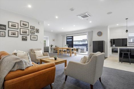 Photo of property in 23 Puhirake Crescent, Pyes Pa, Tauranga, 3112