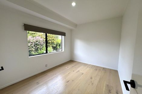 Photo of property in 9 West Fairway, Golflands, Auckland, 2013