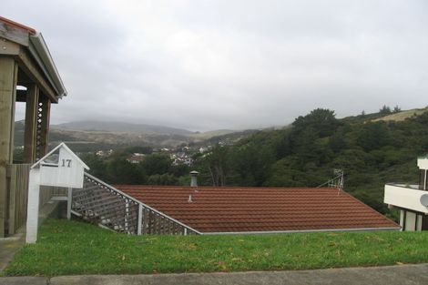 Photo of property in 17 The Sounding, Whitby, Porirua, 5024