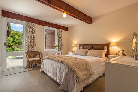 Photo of property in 15 Milne Street, Marton, 4710