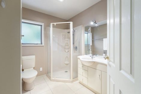 Photo of property in 98 Polson Hill Drive, Aokautere, Palmerston North, 4471