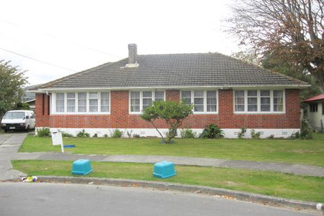 Photo of property in 8 Hobbs Grove, Epuni, Lower Hutt, 5011