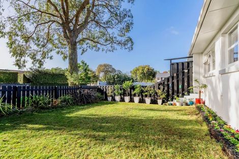 Photo of property in 2b Hubert Henderson Place, Remuera, Auckland, 1050