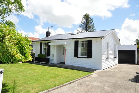 Photo of property in 129 Church Street, West End, Palmerston North, 4412