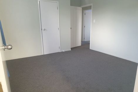 Photo of property in 12 Edwin Freeman Place, Ranui, Auckland, 0612