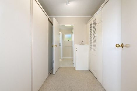 Photo of property in 19 Bellevue Road, Brookfield, Tauranga, 3110