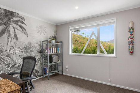 Photo of property in 31 Banks Boulevard, Whitby, Porirua, 5024