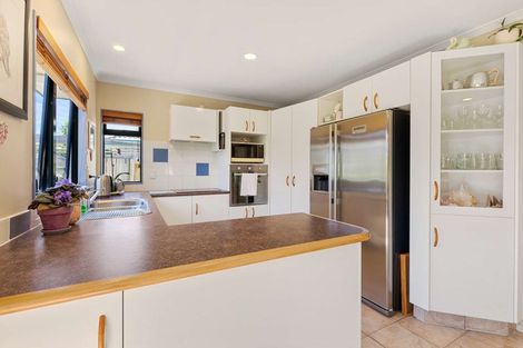 Photo of property in 291 Gravatt Road, Papamoa Beach, Papamoa, 3118