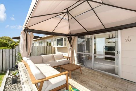 Photo of property in 2/30 Waiari Road, Conifer Grove, Takanini, 2112