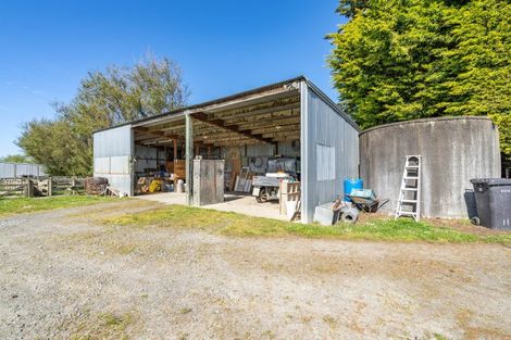 Photo of property in 220 North Makarewa Grove Bush Road, Makarewa, Invercargill, 9876