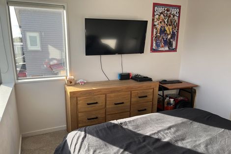 Photo of property in 25 Kakapo Lane, Redwood, Christchurch, 8051