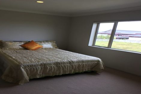 Photo of property in 40 Kestev Drive, Flat Bush, Auckland, 2016