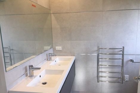 Photo of property in 12 Kaimanawa Road, Karaka, Papakura, 2113