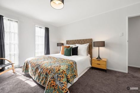 Photo of property in 10 Tiroiti Grove, Stokes Valley, Lower Hutt, 5019